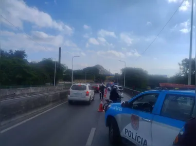 Operação realizada na Rua Dr. Paulo Cesar, esquina com Mangaratiba, em Santa Rosa