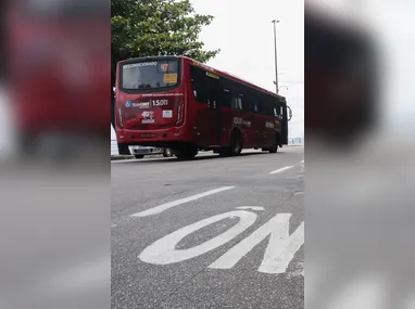Imagem ilustrativa da imagem Niterói pode ter ônibus de graça para mulheres vítimas de violência