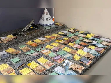 Agentes do 12º BPM (Niterói) realizaram uma operação na comunidade Nova Brasília