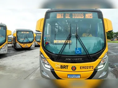 Imagem ilustrativa da imagem Passageiro é baleado dentro da estação do BRT no Rio