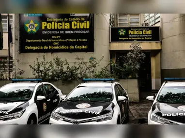 Ele foi encaminhado à 72ª DP (Mutuá) e, em seguida, transferido para a 73ª DP (Neves)