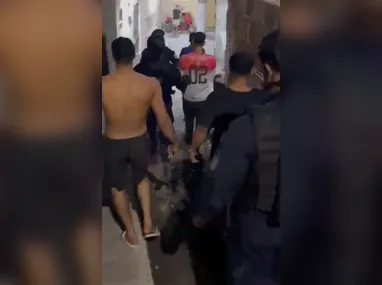 Policiais civis realizam operação para combater a ação criminosa