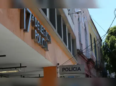Imagem ilustrativa da imagem Preso com armas, drogas e anabolizantes em Niterói