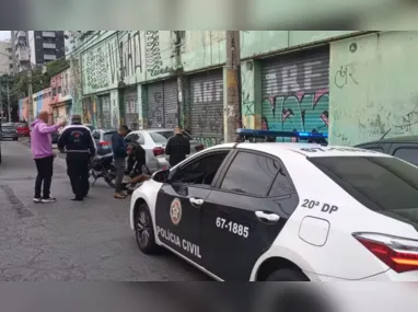 Imagem ilustrativa da imagem Suspeitos são presos após perseguição e acidente no Rio