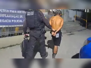 Durante a operação, os policiais buscam apreender documentos, dispositivos digitais, equipamentos de telecomunicação e registros financeiros