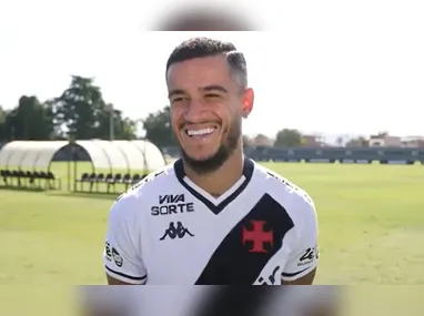 Imagem ilustrativa da imagem Tiroteio interrompe entrevista com jogadores do Vasco; vídeo