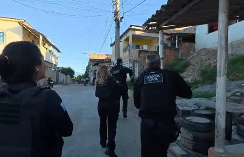 Homem é investigado por ameaçar juiz com perfis falsos na internet