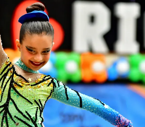 Atletas mirins de Niterói vencem torneio carioca de ginástica