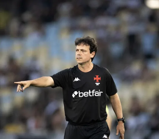 Diniz defende atuação do Vasco após derrota: 'Não jogamos mal'