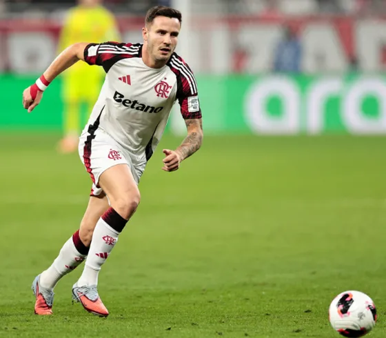 Saúl pode virar desfalque do Flamengo no início da temporada 2026