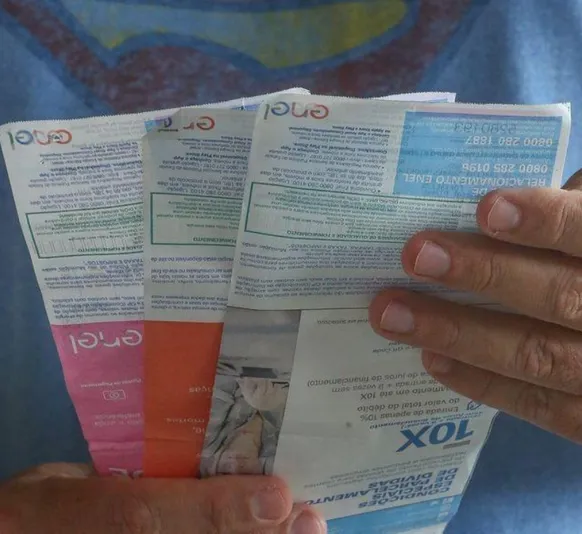 Conta de luz ficará mais barata em janeiro