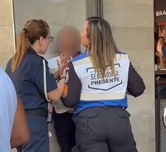 Idosa é presa por furto em shopping de Niterói