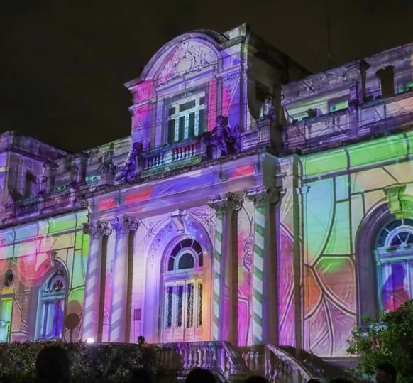Natal Estrelado anima noites no Horto do Fonseca, em Niterói