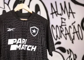 Imagem ilustrativa da imagem Botafogo lança novo segundo uniforme para a temporada 2023