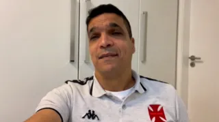 Imagem ilustrativa da imagem Cabo Daciolo pede para torcida vascaína ‘grande clamor’ por vitória