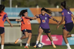 Imagem ilustrativa da imagem Copa do Mundo Feminina: Precisando vencer, Seleção encara a Jamaica