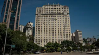 Imagem ilustrativa da imagem Edifício A Noite, na Praça Mauá, será prédio residencial