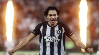 Imagem ilustrativa da imagem Jogador do Botafogo recusa proposta milionária do futebol inglês