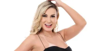 Imagem ilustrativa da imagem Mentirosa? Urach teria 'inflado' valor de programa; entenda