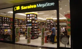 Imagem ilustrativa da imagem Saraiva fecha todas as lojas físicas e demite funcionários