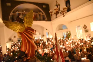 Imagem ilustrativa da imagem Tradicional missa de São Miguel Arcanjo completa 15 anos em Niterói