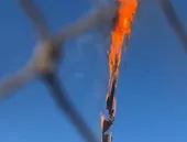 Balão solto em Niterói pega fogo no céu; vídeo