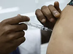 População poderá se vacinar contra gripe e sarampo em estações do MetrôRio
