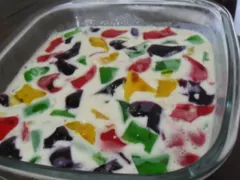 Gelatina do Carnaval: uma sobremesa colorida para a folia
