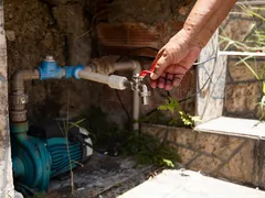 Vai faltar água em cidades da Baixada; veja quais