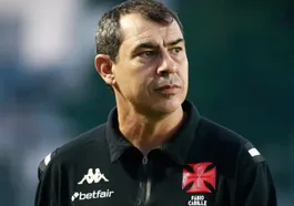 Quem é o técnico que assume lugar de Carille