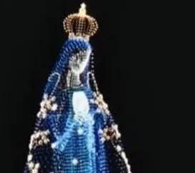 Nossa Senhora 'aparece' ao lado do Cristo Redentor