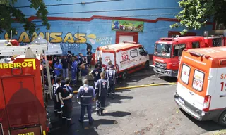 Imagem ilustrativa da imagem Alas da Unidos do Porto da Pedra são destruídas em incêndio