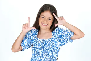 Imagem ilustrativa da imagem Atriz mirim de Niterói brilha em novela da Globo: 'Muita emoção'