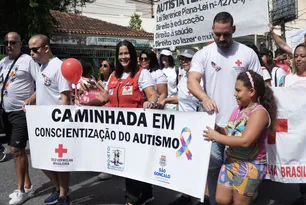 Imagem ilustrativa da imagem Caminhada pela inclusão reúne centenas de pessoas em São Gonçalo