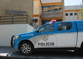 Imagem ilustrativa da imagem Bandido quebra o pé correndo da polícia e é preso em Niterói