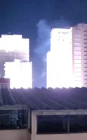 Imagem ilustrativa da imagem Madrugada de explosões tira o sono de moradores em Niterói; vídeo