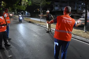 Imagem ilustrativa da imagem Motos barulhentas: mais de 1.600 abordagens em Niterói
