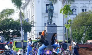 Imagem ilustrativa da imagem Veja o novo 'endereço' da Estátua de Arariboia, em Niterói