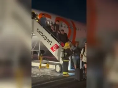 Boeing 737 da GOL colide com carro no eixo da pista