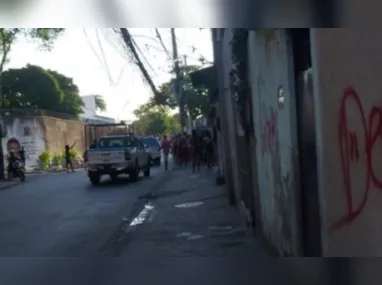 Rossi ficou no meio do fogo cruzado, mas felizmente não se feriu