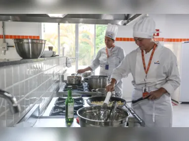 Imagem ilustrativa da imagem Escola de Gastronomia Popular é inaugurada em Niterói