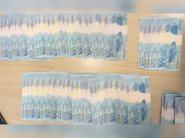 Imagem ilustrativa da imagem Homens são presos com notas falsas de R$ 100 no Rio e em Niterói
