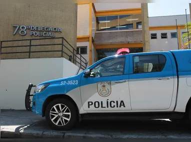 Imagem ilustrativa da imagem Bandido quebra o pé correndo da polícia e é preso em Niterói