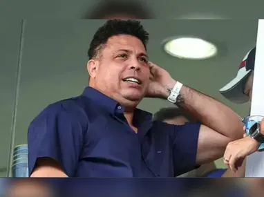 De la Cruz sofreu uma entorse no joelho esquerdo