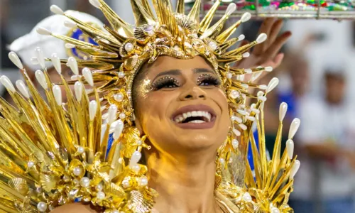 A escola cogitou alguns nomes, mas optou por não definir uma nova rainha