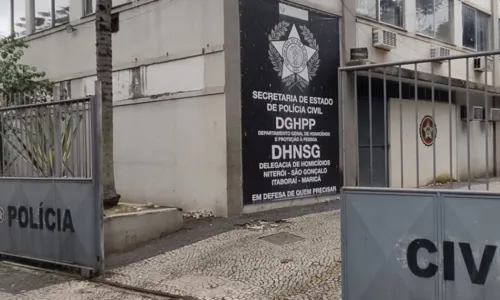 A Polícia Civil informou que a DHNSG investiga o caso