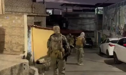 Houve intenso confronto, resultando na morte do criminoso