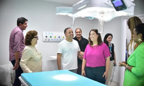 O prefeito de Niterói, Rodrigo Neves, visitou a Maternidade para acompanhar os últimos passos da reforma