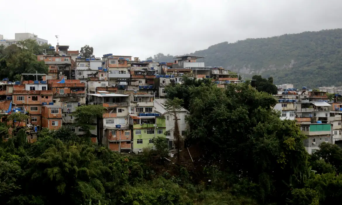 Bandido faz harmonização facial mas é reconhecido pela polícia