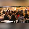 A obra 'Abelha crucificada' (na parede) foi exposta no mês passado em galeria na Espanha